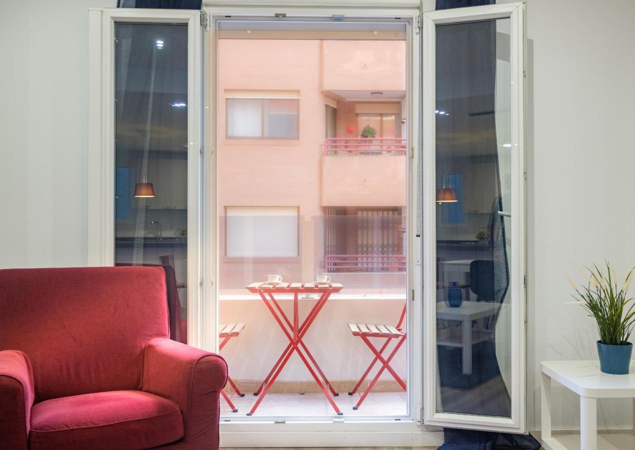 ולנסיה Apartment With Super Comfortable Beds מראה חיצוני תמונה